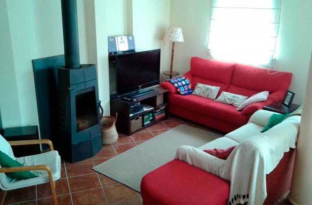 INMOBILIARIA EMILIO GARCIA BLAY sala con chimenea