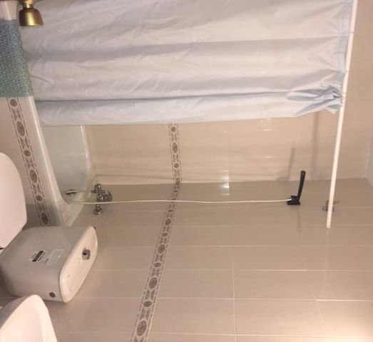 INMOBILIARIA EMILIO GARCIA BLAY baño
